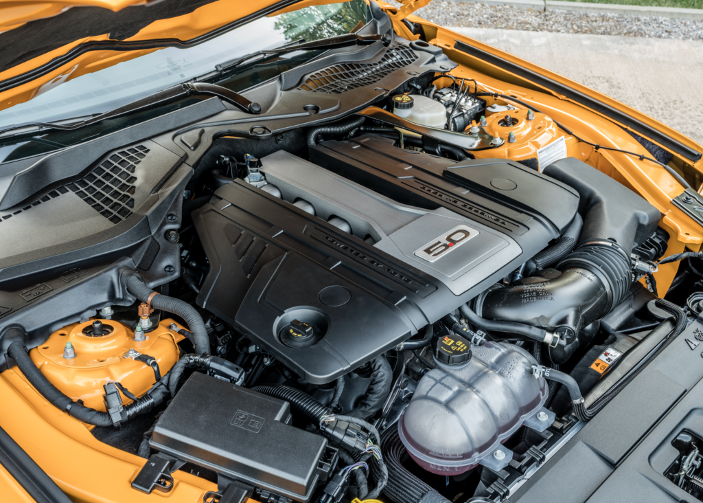 Ford Mustang Fastback GT 5.0 V8 Engine